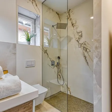 City Flow - Happy * Liubliana